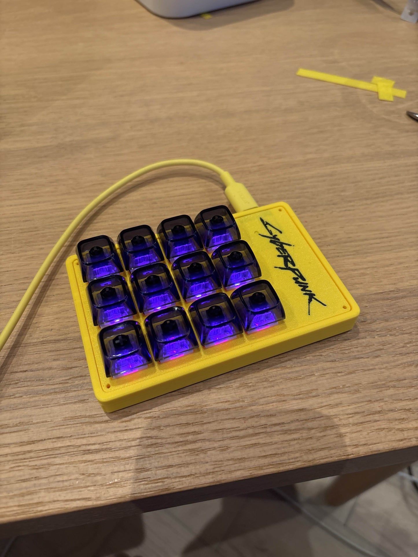 Makrokeyboard Cyberpunk Tatzucon edition Pre Sale