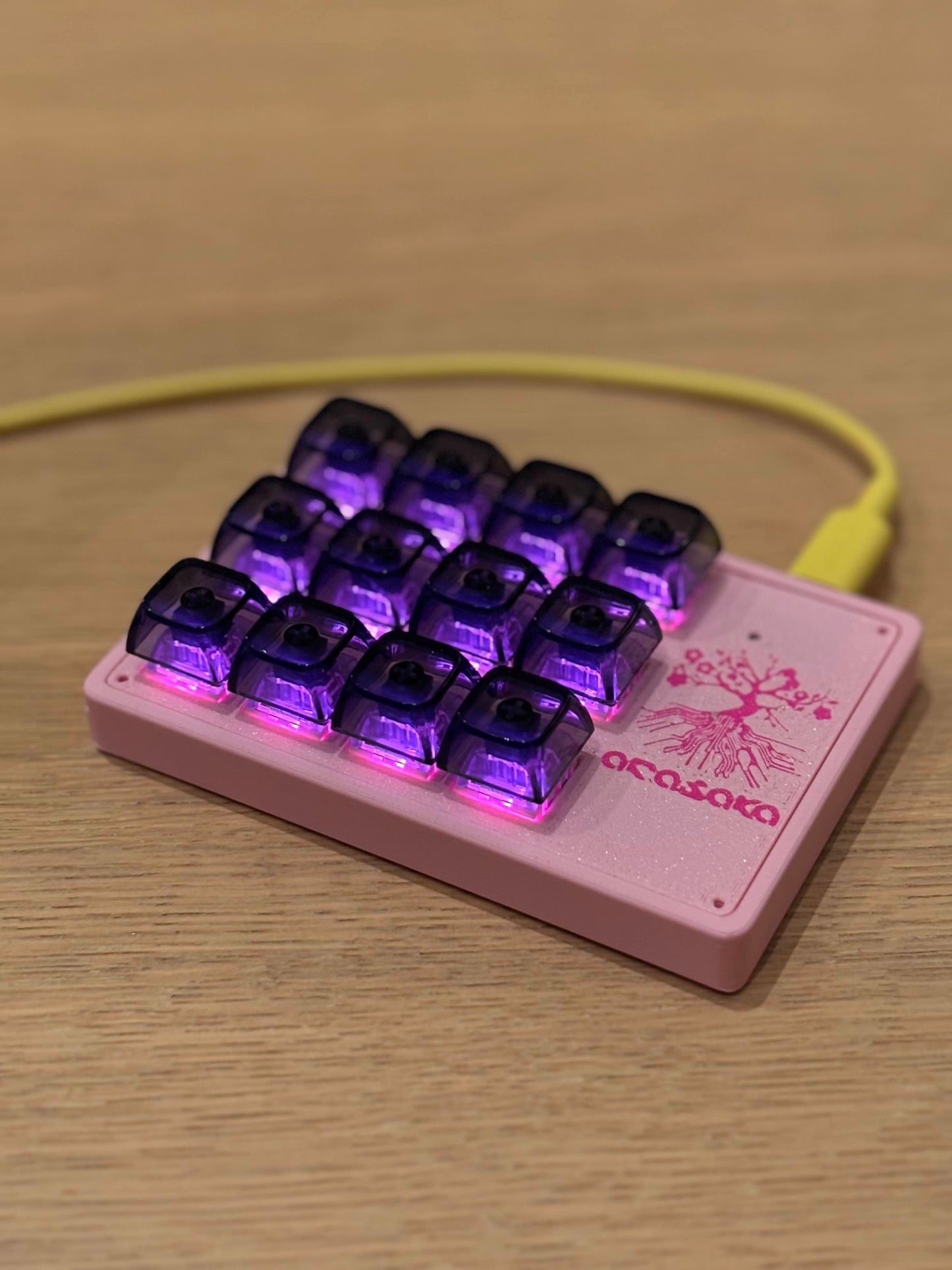 Makrokeyboard Arasaka pink Tatzucon edition Pre Sale