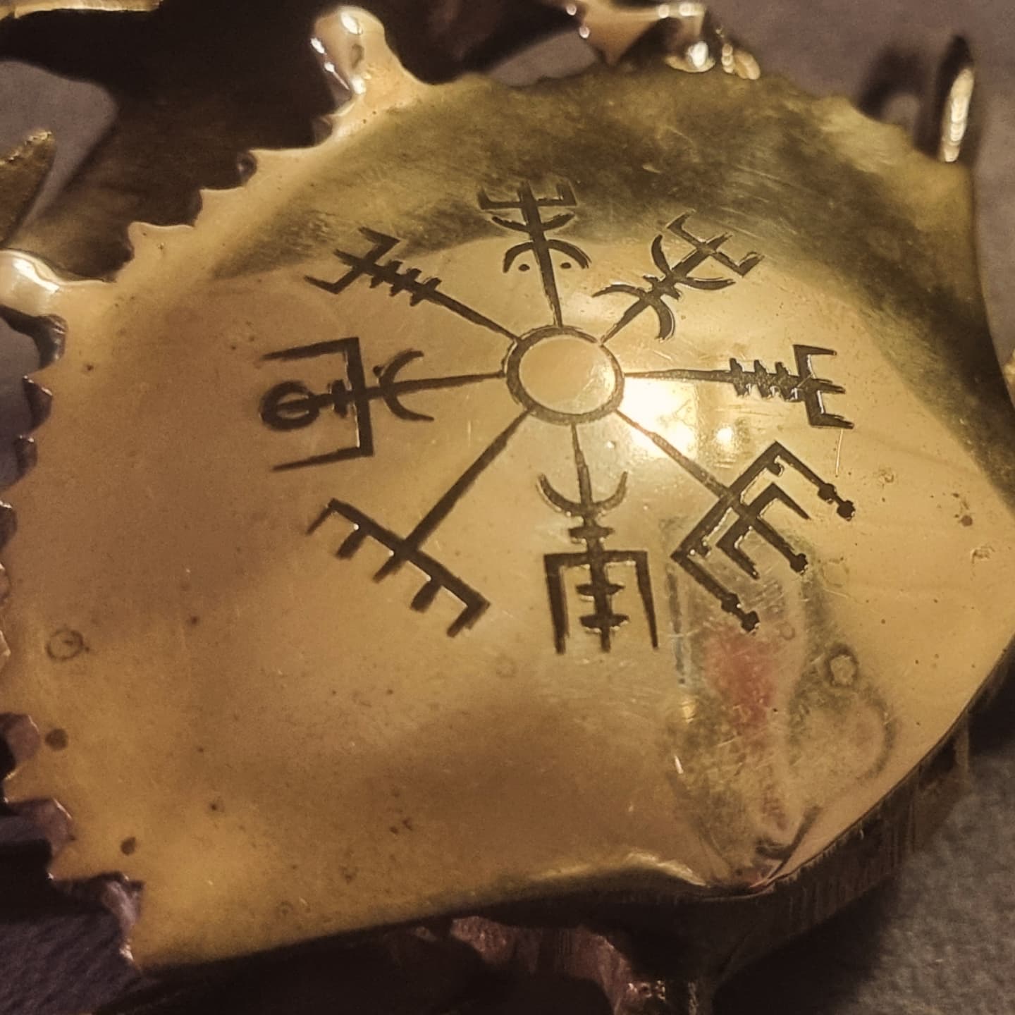 Vikingkrabbe messing